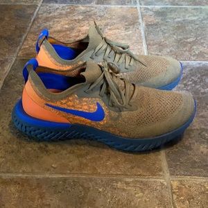 Nike Epic React Flyknit 2 9.5